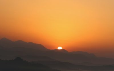 Sorgi e risplendi